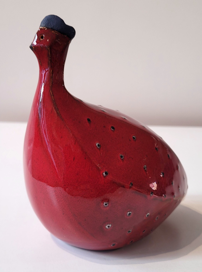 Pintade rouge, t�te haute (moyenne)-Olivier FONSECA